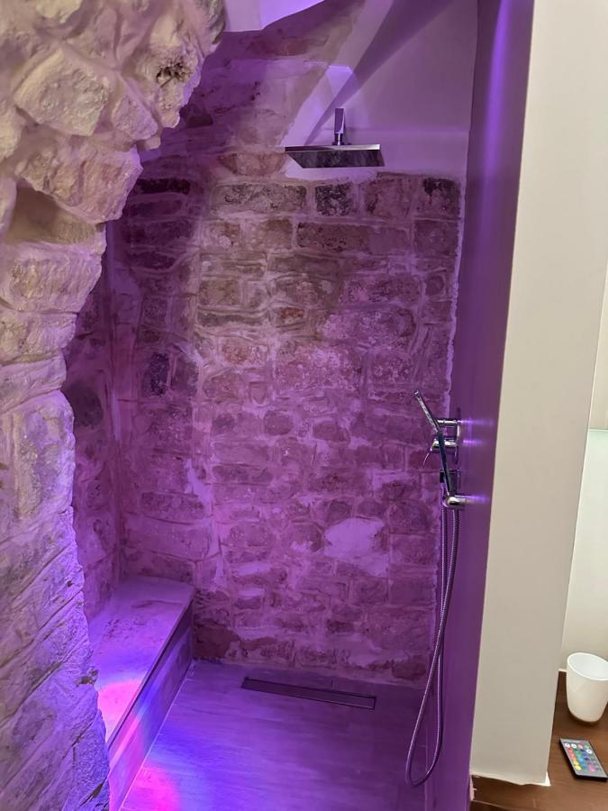 Giovinazzo Suite Pavone Griffi Екстериор снимка