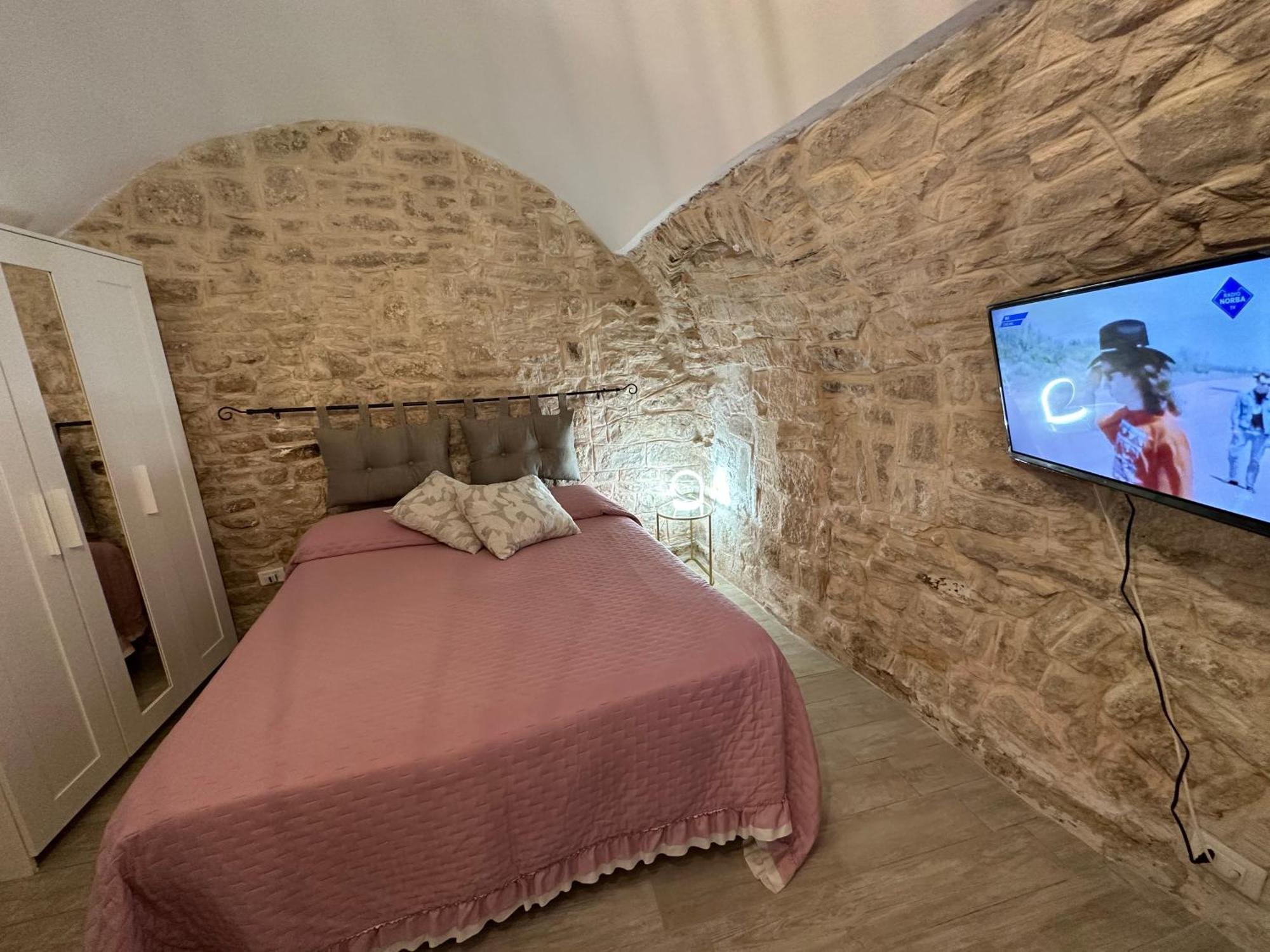 Giovinazzo Suite Pavone Griffi Екстериор снимка